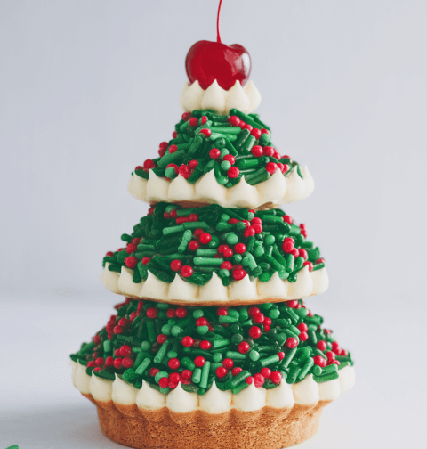 Creating A Little Debbie Christmas Tree Cheesecake