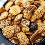 Praline Crunch Snack Mix