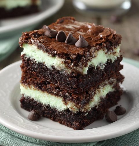 Mint Chocolate Chip Brownies Recipe